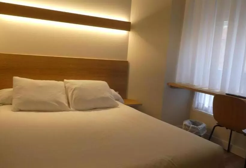Fotos del hotel Plaza Pombo B&b:  7