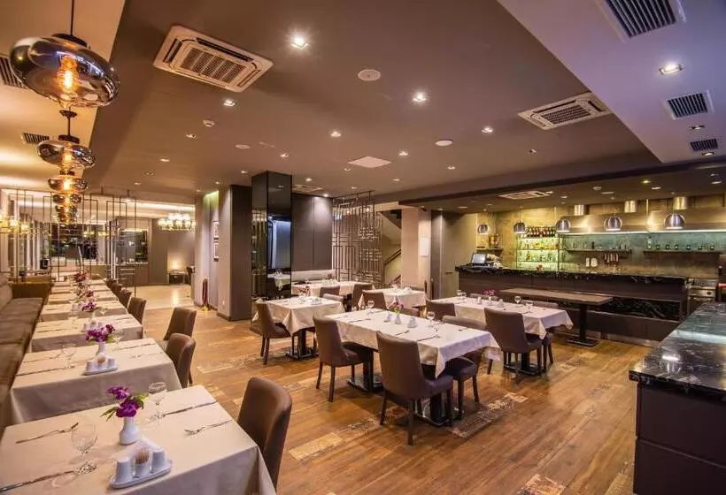 Fotos del hotel City Avenue:  6