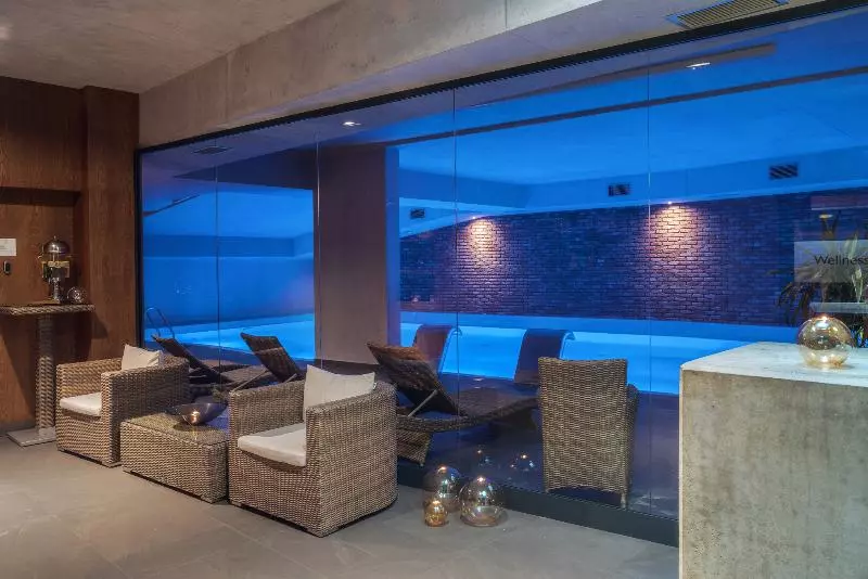 Fotos del hotel Almond Business & Spa:  11