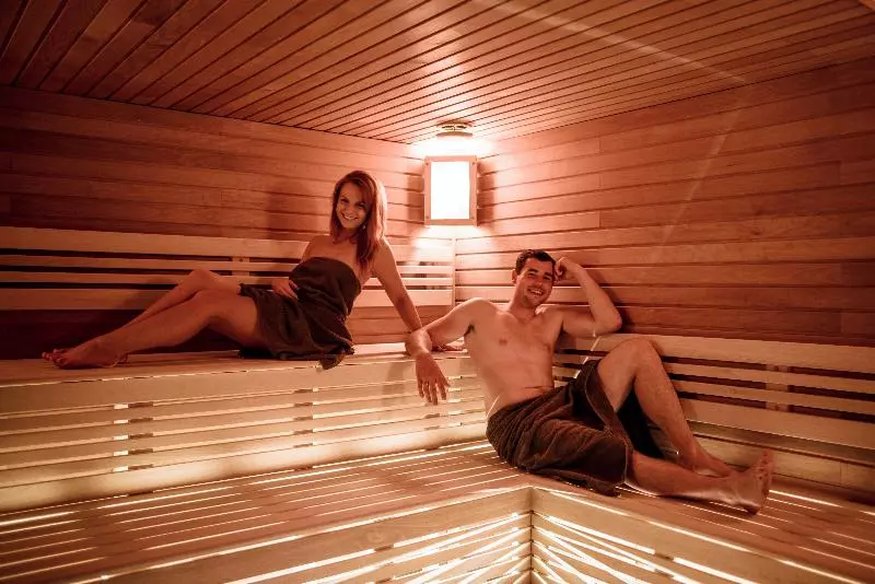 Fotos del hotel Almond Business & Spa:  4