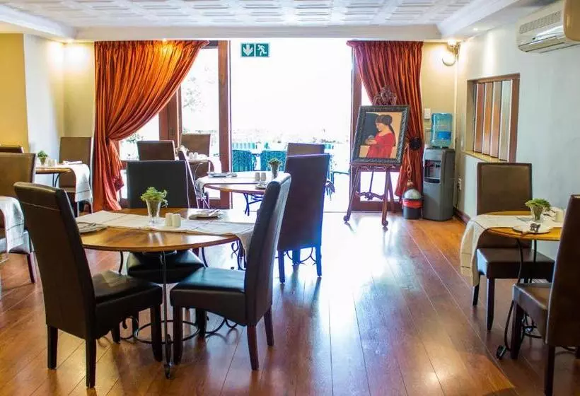 Fotos del hotel Candlewoods Guesthouse:  3