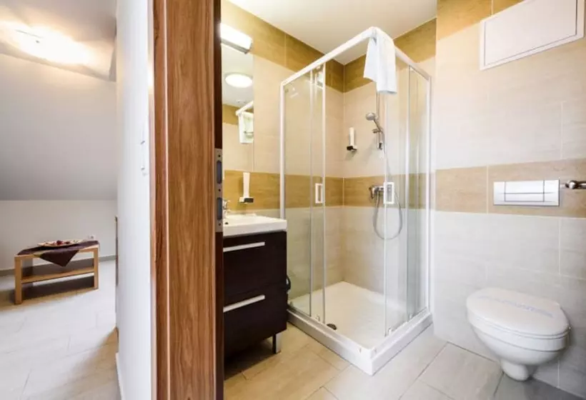 Fotos del hotel Garzon Plaza:  9