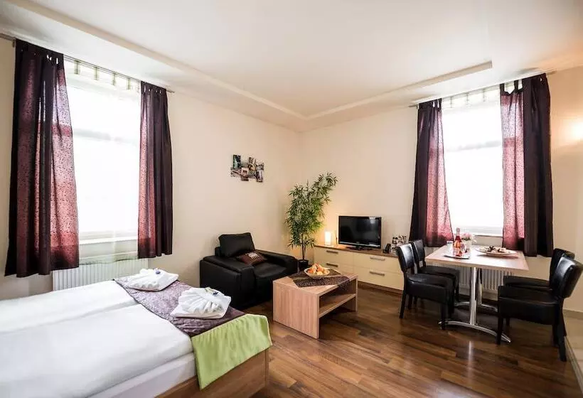 Fotos del hotel Garzon Plaza:  19