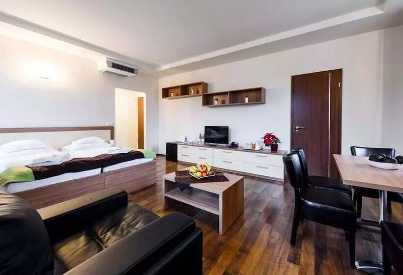 Fotos del hotel Garzon Plaza:  23