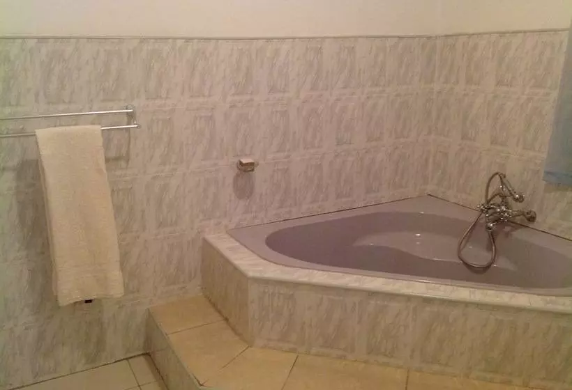 Fotos del hotel Cypress Executive Lodge:  2