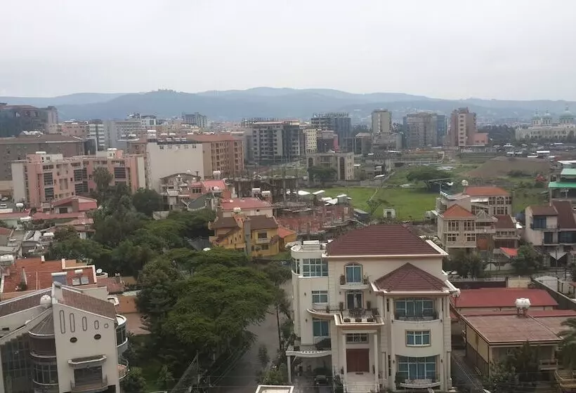 Fotos del hotel Momona:  9