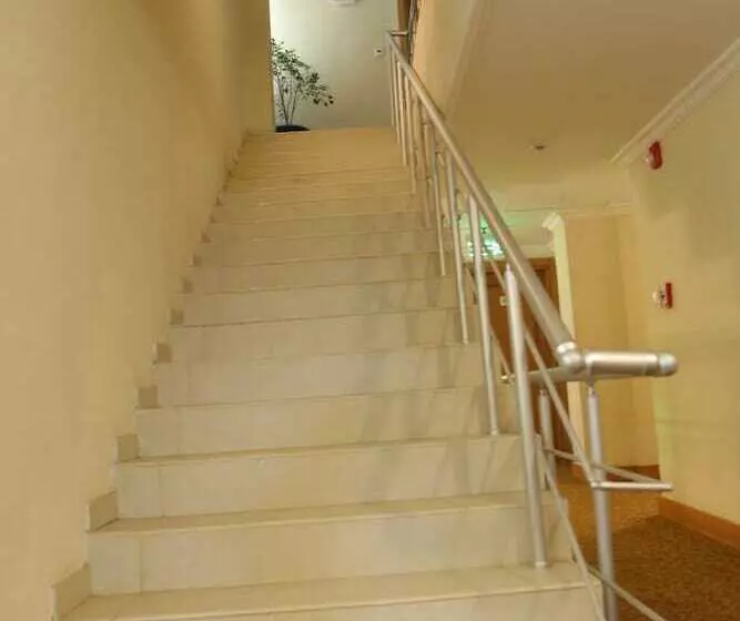 Fotos del hotel Momona:  13