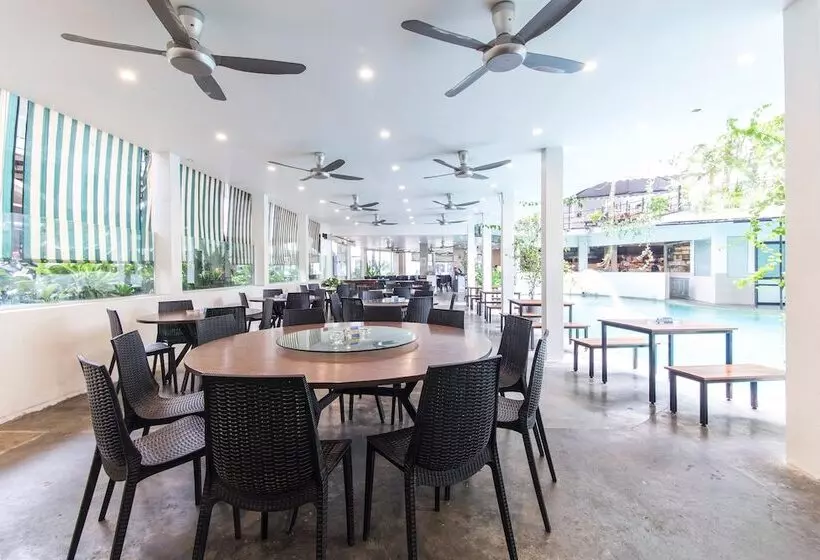 Fotos del hotel Lodge Paradize  By The Sqwhere:  11