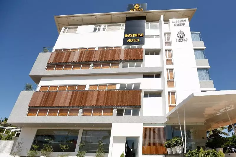 Shivas Gateway Airport Road