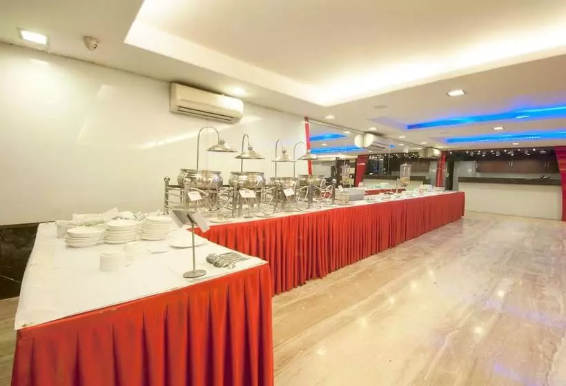 Fotos del hotel Amaltas International Couple Friendly   By Orion S:  4
