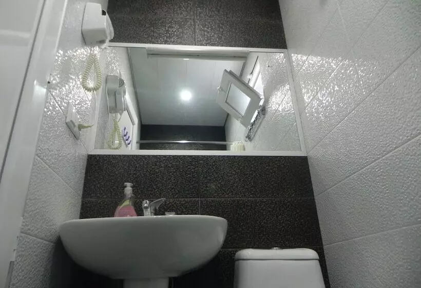 Fotos del hotel Leon:  21