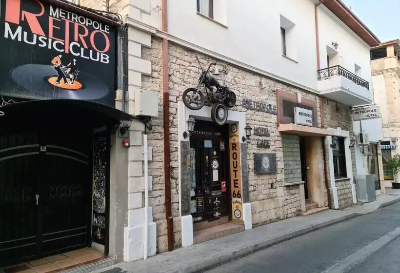 Metropole
