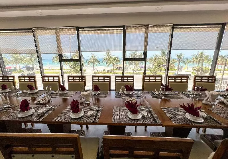 Fotos del hotel Serene Beach Danang  & Spa:  21