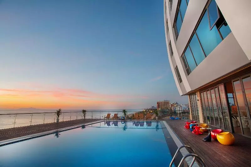 Fotos del hotel Serene Beach Danang  & Spa:  9