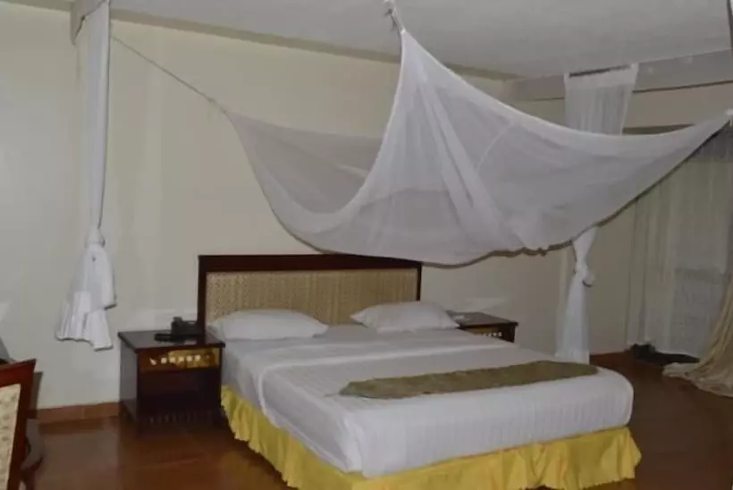 Fotos del hotel International 2000:  16