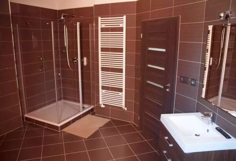 Fotos del hotel Apartmany Becherplatz:  14