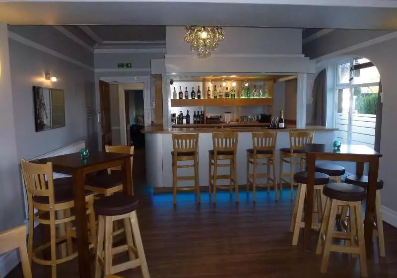 Fotos del hotel Orrell Park:  5