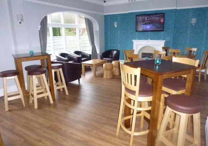 Fotos del hotel Orrell Park:  3