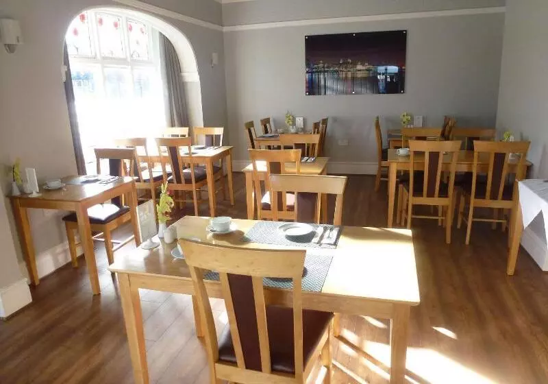 Fotos del hotel Orrell Park:  9