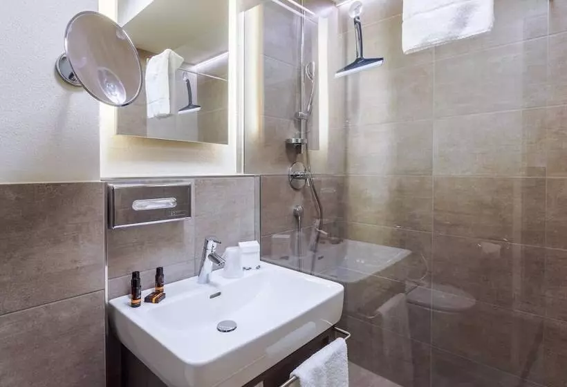 Fotos del hotel Avenida Mountain Lodges Saalbach:  11