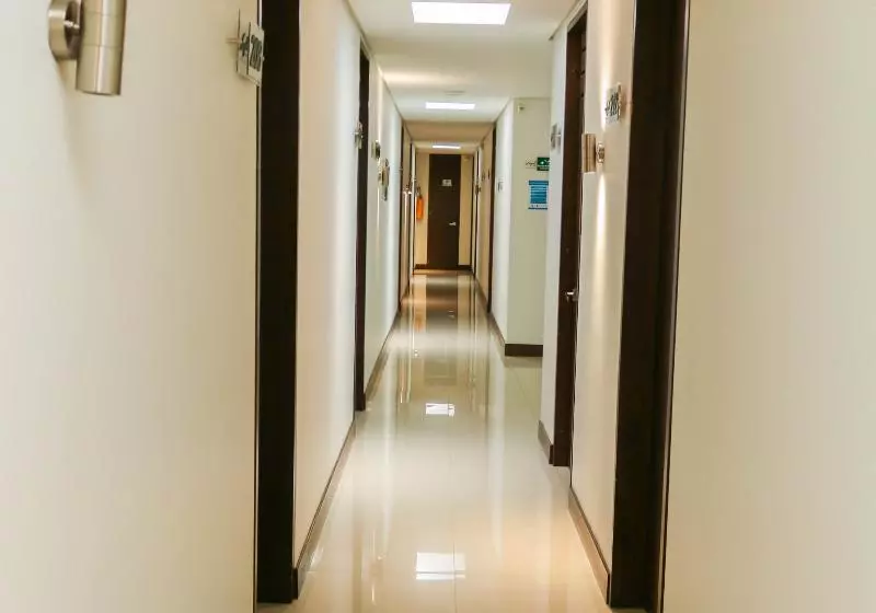 Fotos del hotel Loyds:  3