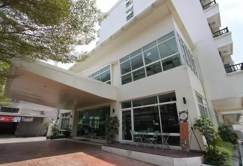 Fotos del hotel The Royal Bee Apart:  12