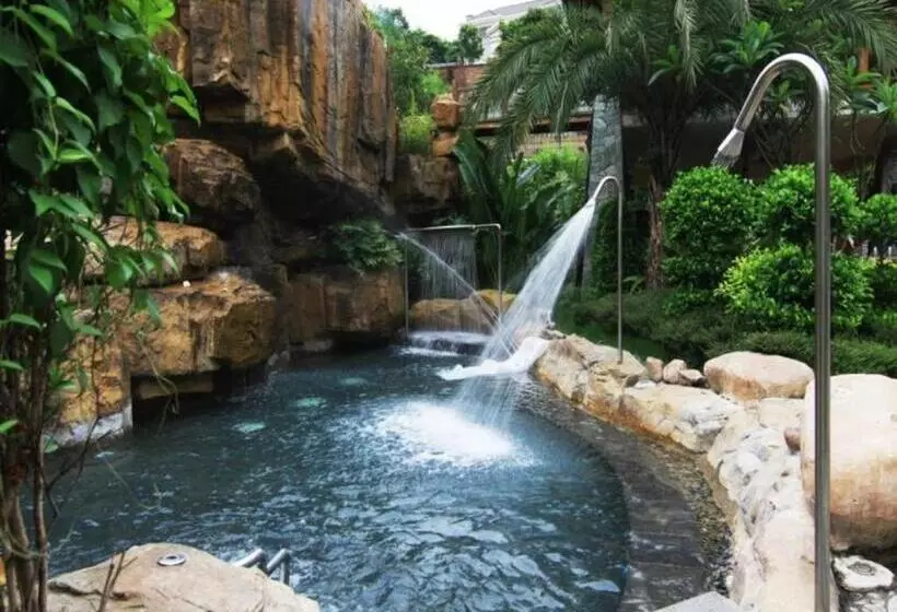 Fotos del hotel Chuanjie Hot Spring And Golf Club:  24