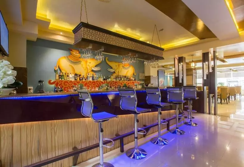 Fotos del hotel Yatri Suites And Spa, Kathmandu:  14