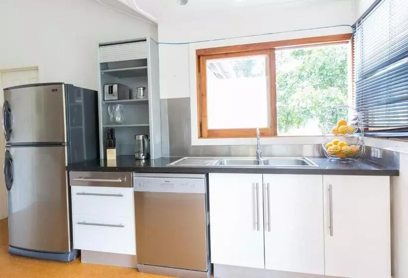 Fotos del hotel 99 Kirkland Bed & Breakfast:  18