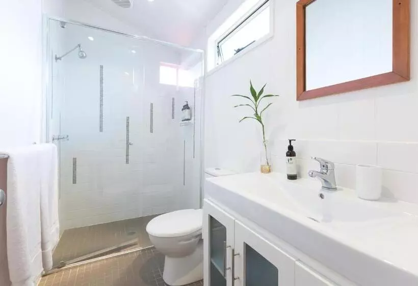 Fotos del hotel 99 Kirkland Bed & Breakfast:  14