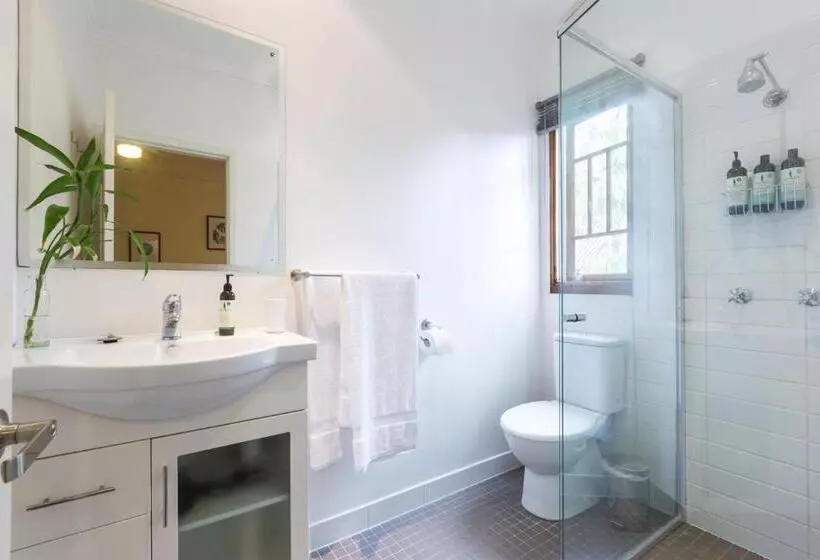 Fotos del hotel 99 Kirkland Bed & Breakfast:  6