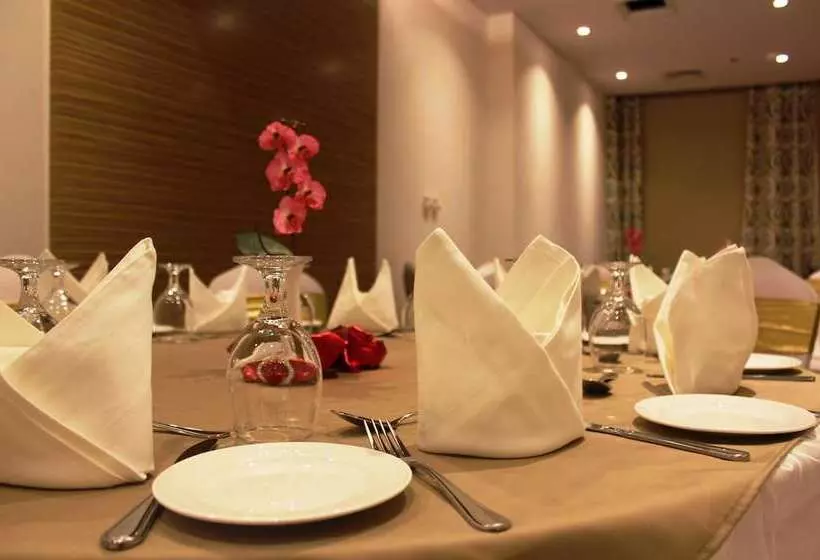 Fotos del hotel Best Western Plus Pearl Creek:  102