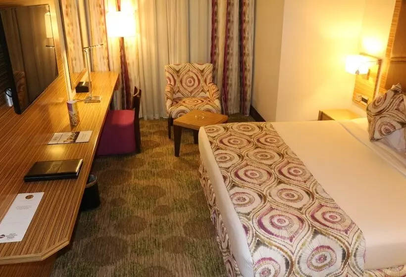 Fotos del hotel Best Western Plus Pearl Creek:  3