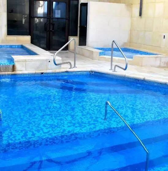 Fotos del hotel Leoncia:  3