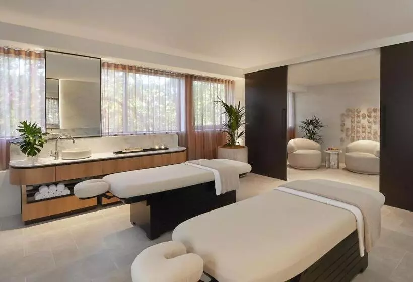 Jw Marriott Gold Coast Resort & Spa