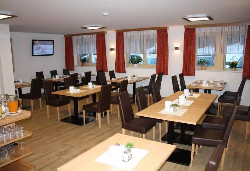 Fotos del hotel Garni Dorfblick:  5