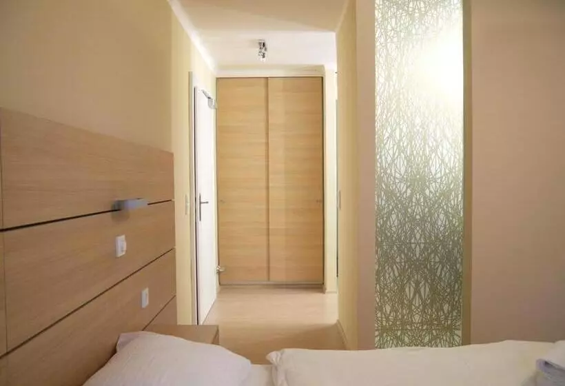 Bergland Hotel – Adults Only