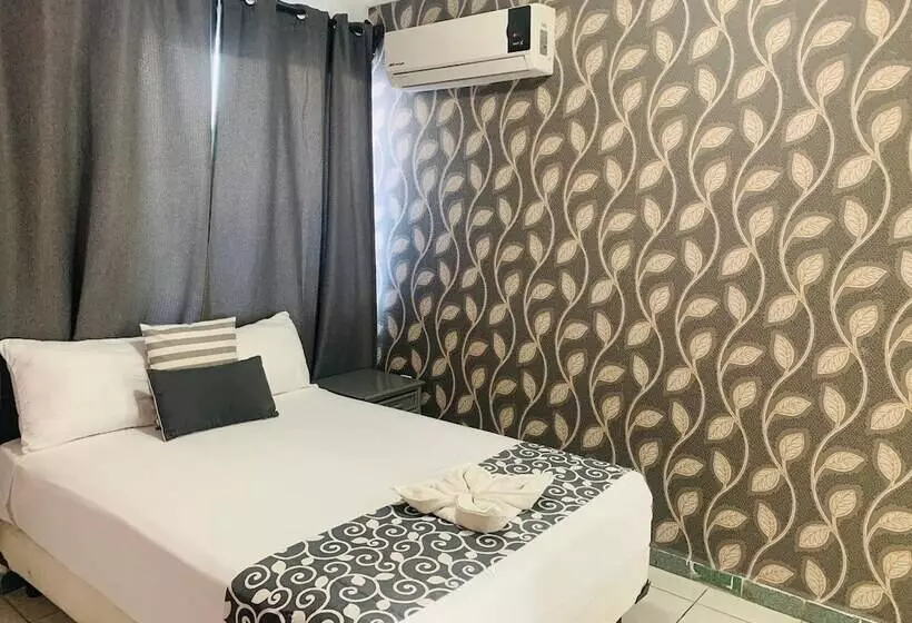 Fotos del hotel & Suites Bausan:  2