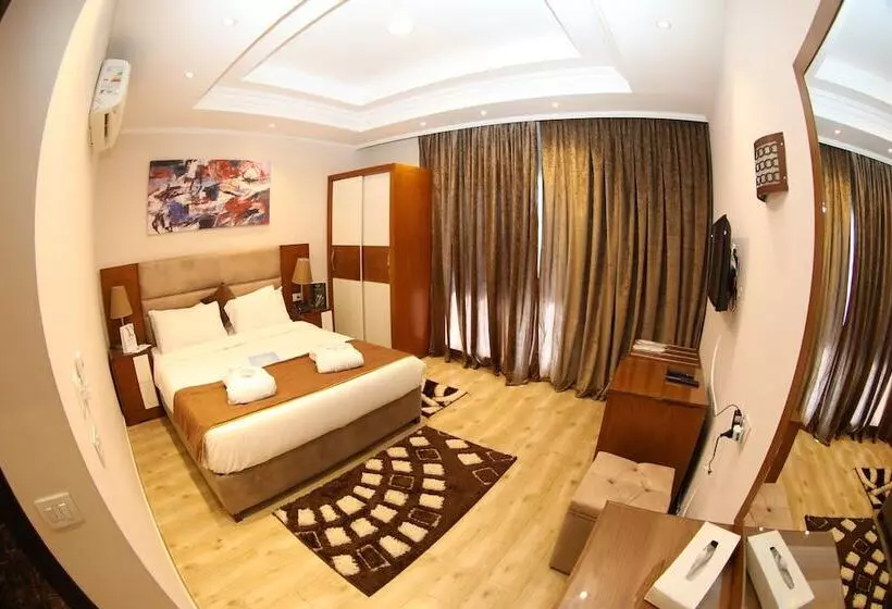 Jewel Zamalek