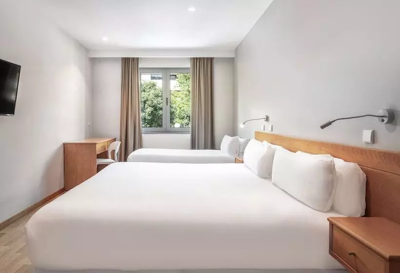 Fotos del hotel B&b Hotel Braga Lamacaes:  7