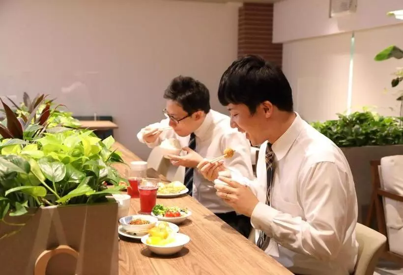 Fotos del hotel Osaka Corona:  14