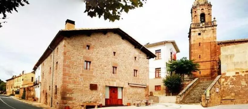 Fotos del hotel Rural Latorrién De Ane:  12