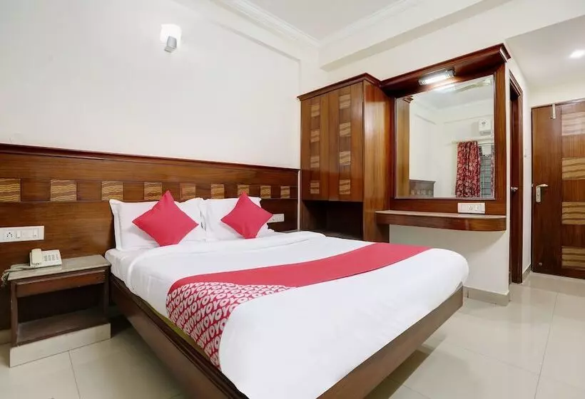 Fotos del hotel Everest Comforts:  9