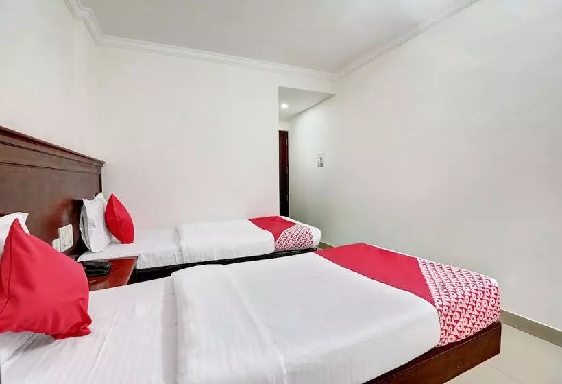 Fotos del hotel Everest Comforts:  13