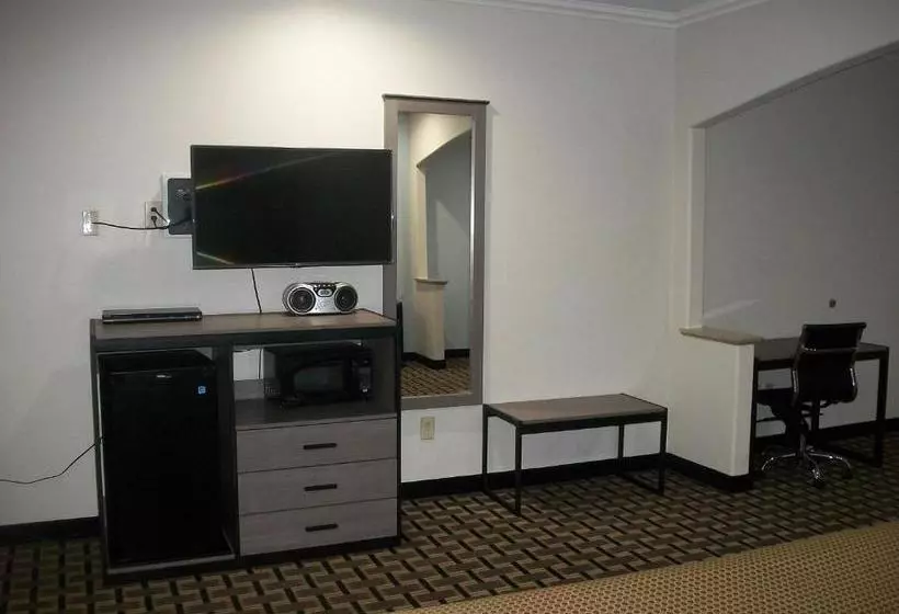 Fotos del hotel Woodland Inn And Suites:  12