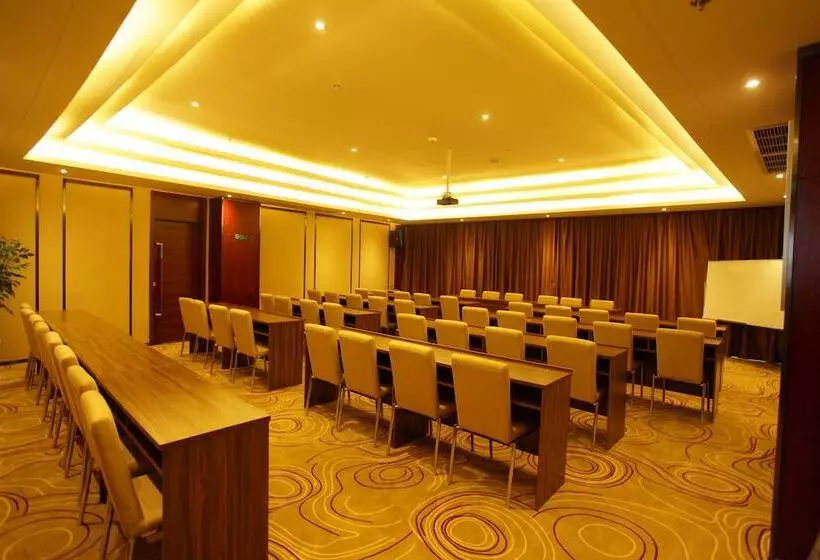Fotos del hotel Cyts Shanshui Fashion Hotel Longquanyi:  4