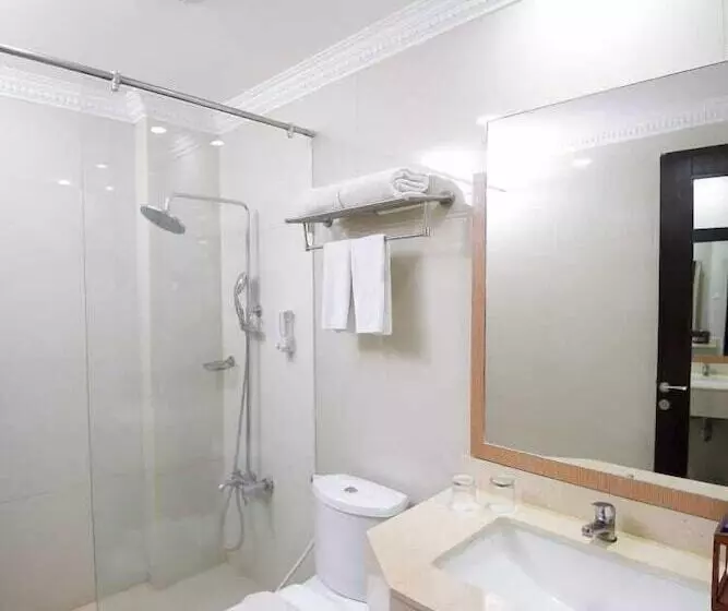 Fotos del hotel D'senopati Malioboro Grand:  13