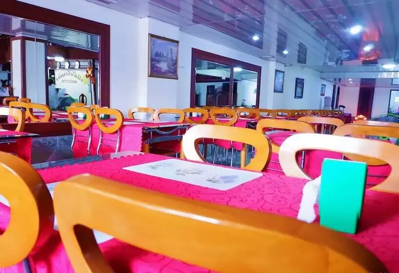 Fotos del hotel Lyly:  2