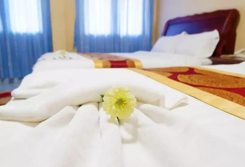 Fotos del hotel Lyly:  16