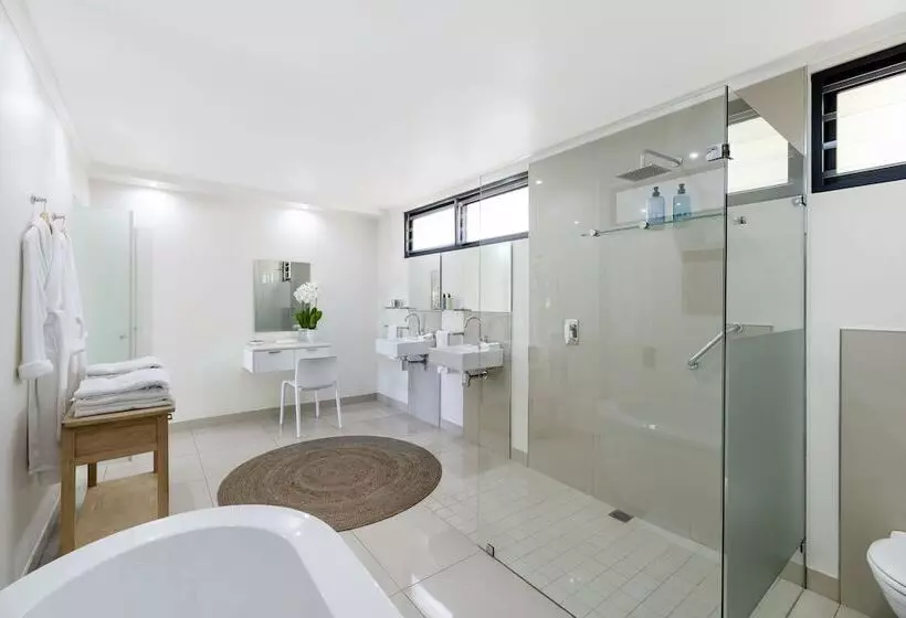 Fotos del hotel Thebloem Guest Suites:  8